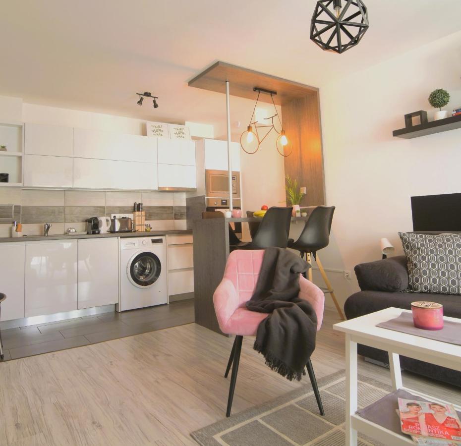 Tisza River Apartman Szeged Buitenkant foto